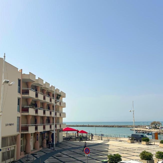 Hotel Le Carnon Экстерьер фото